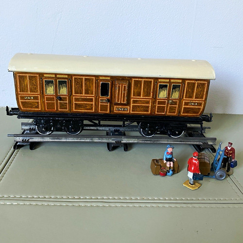 Bing gauge lner baggage - lner,